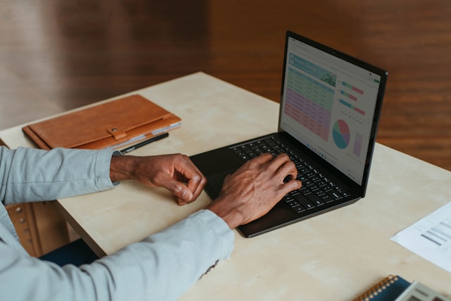 Devenir freelance SEO : guide complet pour réussir dans le référencement